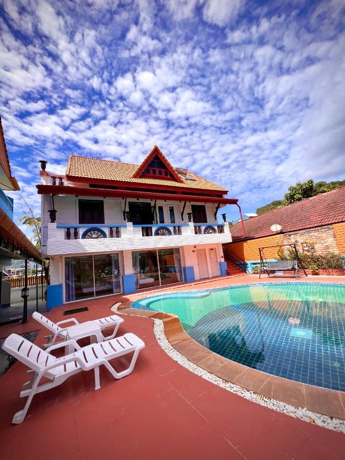 Baankasemsuk Resort 般咔 深宿 Patong Luaran gambar