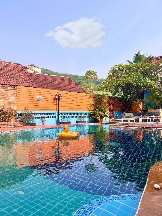 Baankasemsuk Resort 般咔 深宿 Patong Luaran gambar
