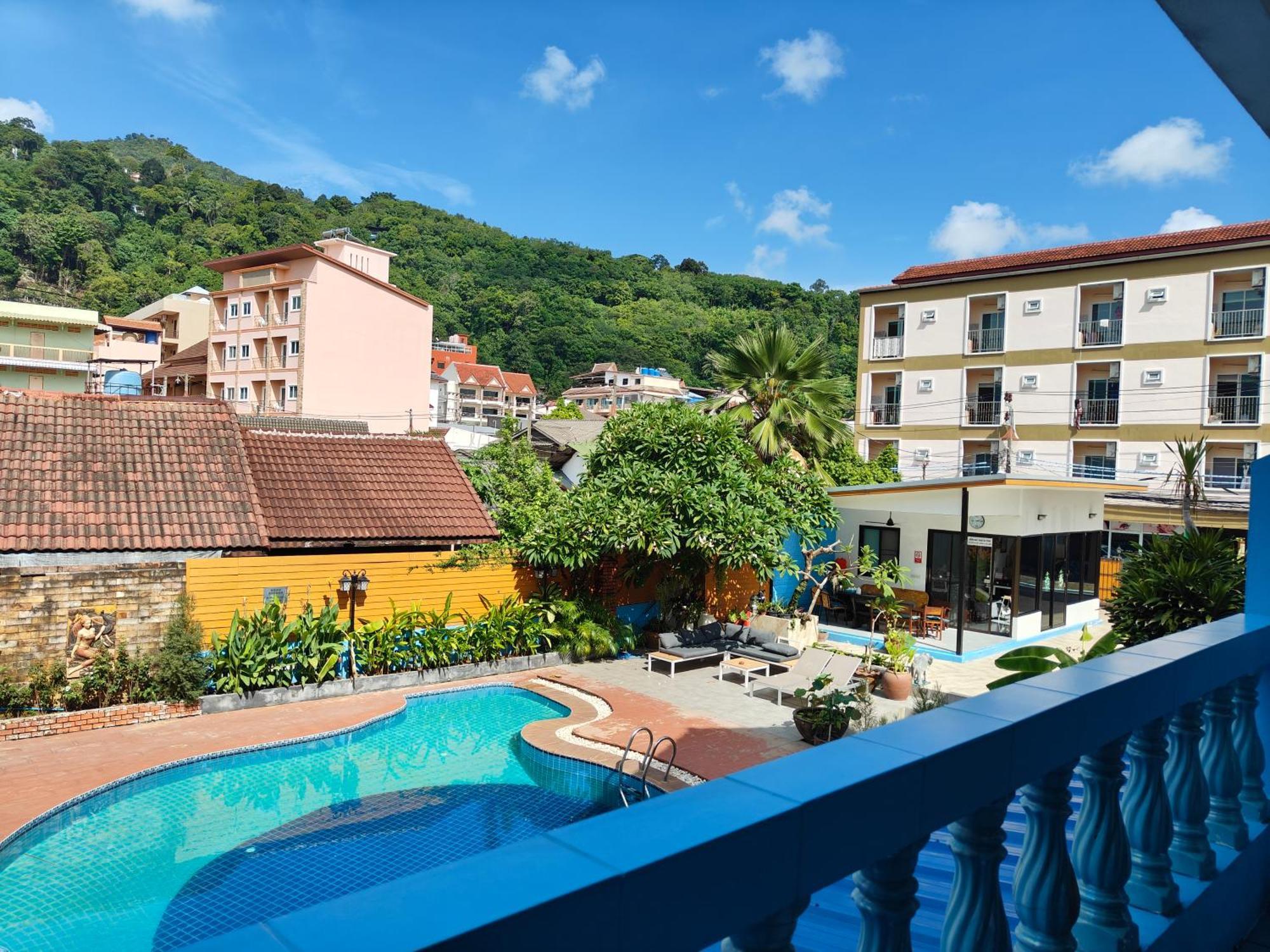 Baankasemsuk Resort 般咔 深宿 Patong Luaran gambar