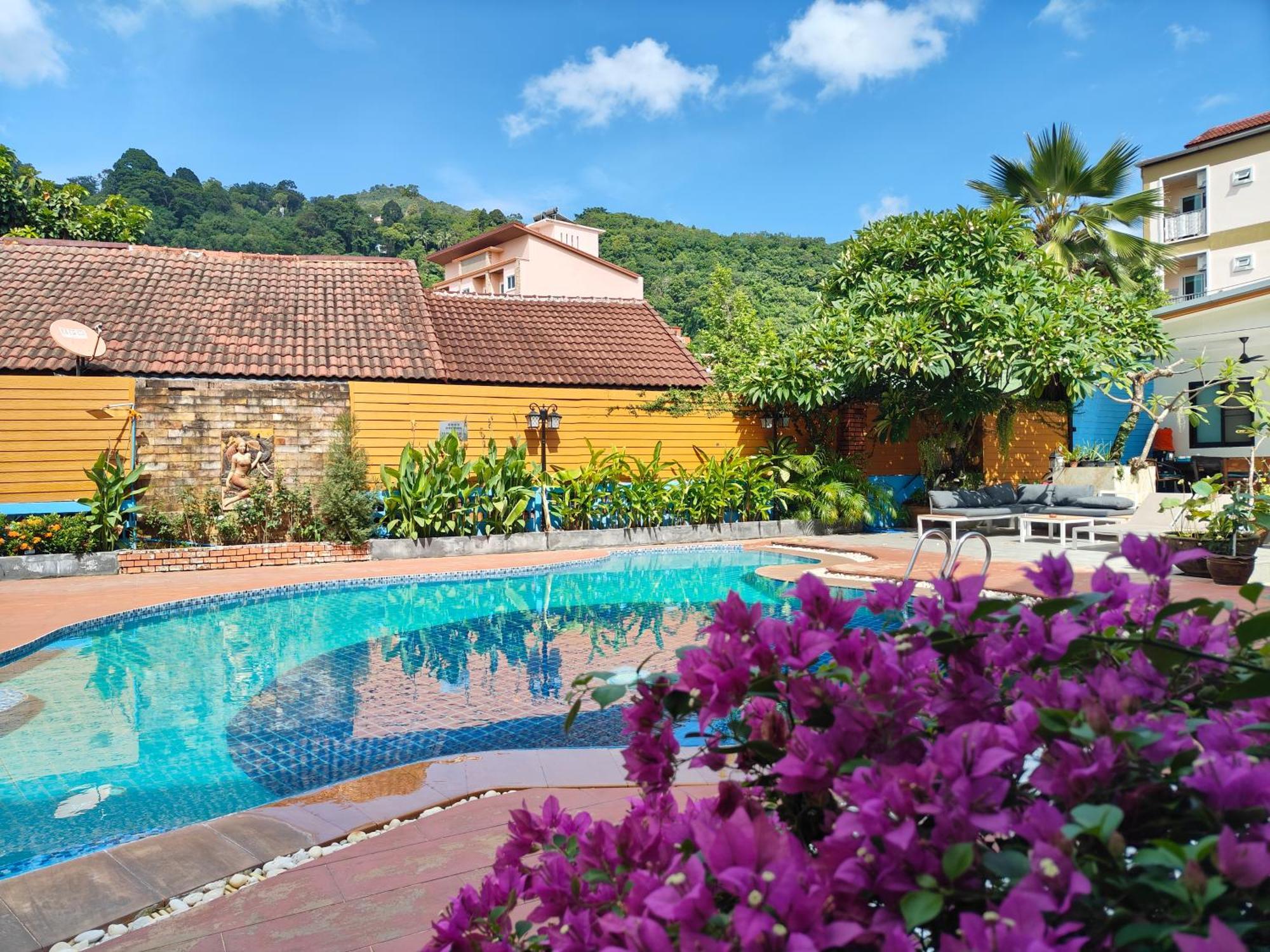 Baankasemsuk Resort 般咔 深宿 Patong Luaran gambar