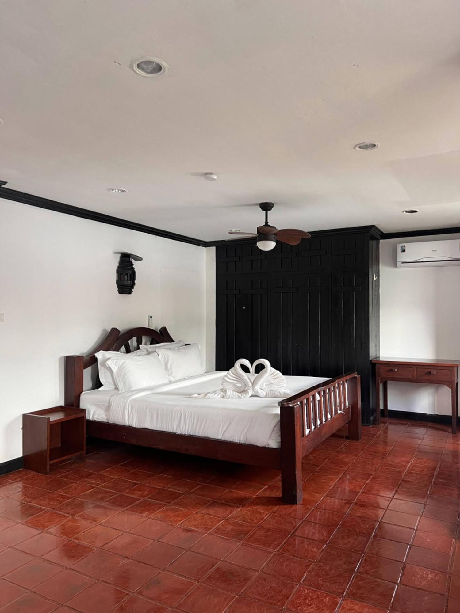 Baankasemsuk Resort 般咔 深宿 Patong Luaran gambar