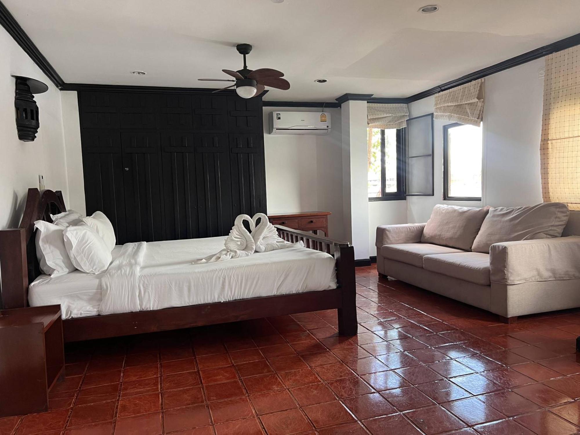 Baankasemsuk Resort 般咔 深宿 Patong Luaran gambar